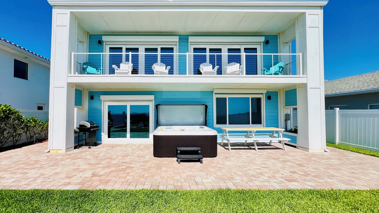 Photo of Patio Balcony in Cocoa Beach
