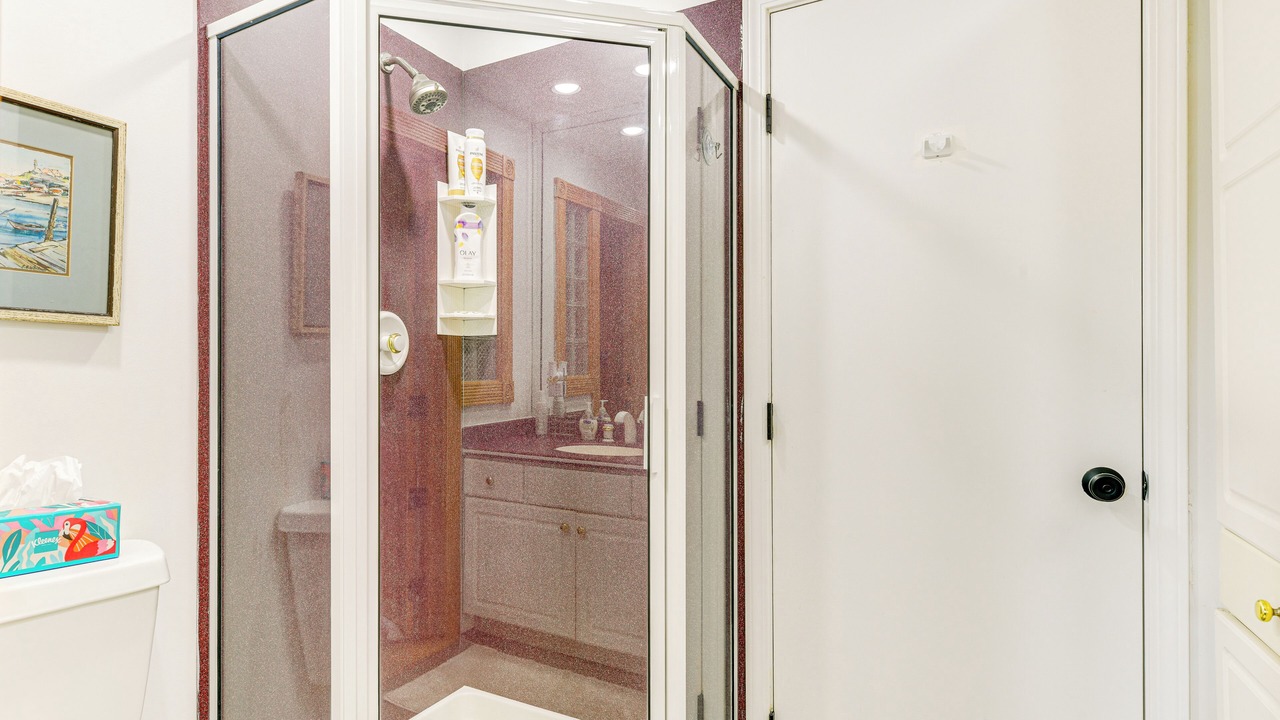 Photo of Bathroom in Clarence