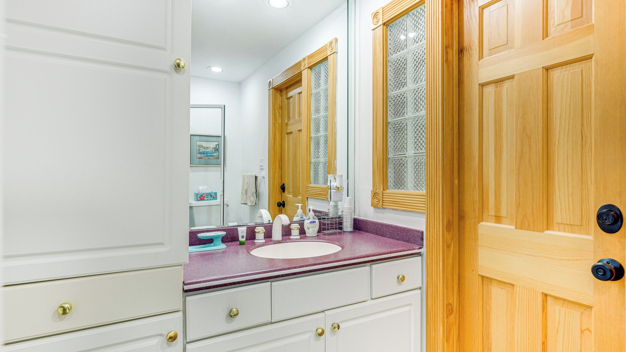 Photo of Bathroom in Clarence