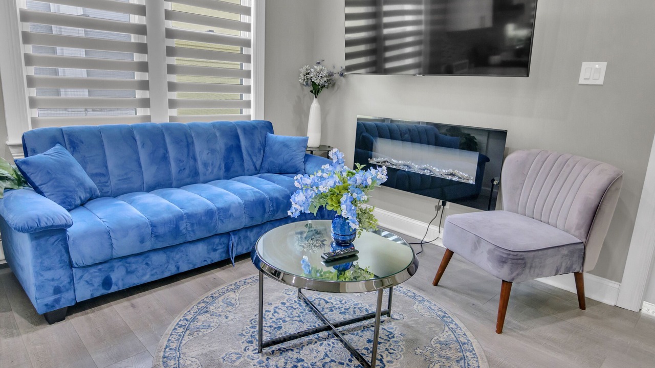 Photo of Livingroom in East Flatbush