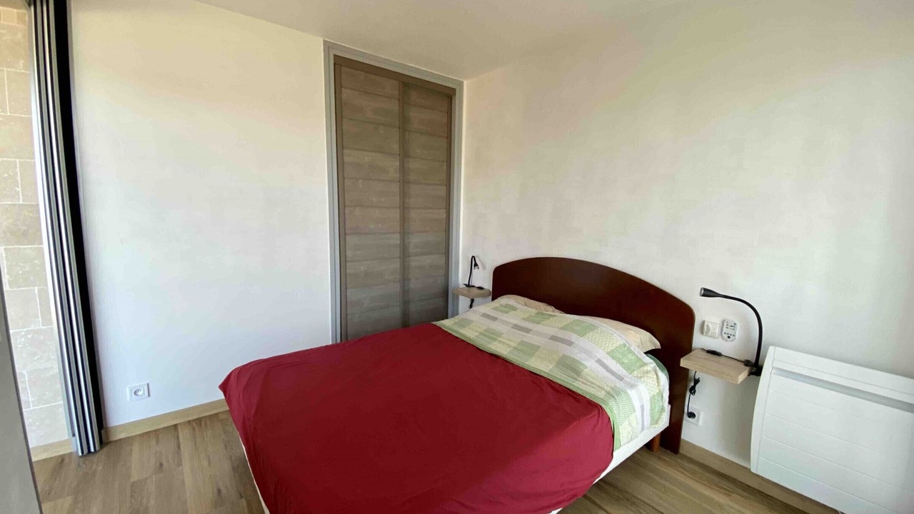 Photo of Bedroom in Saint-Jacques