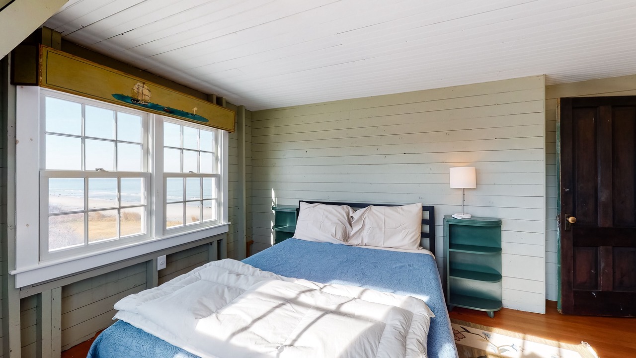 Photo of Bedroom in Dennis