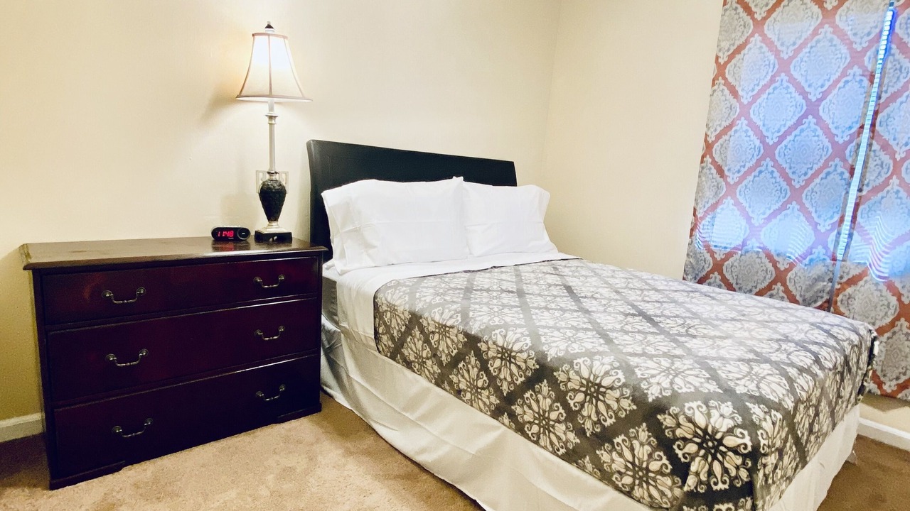 Photo of Bedroom in Tallahassee