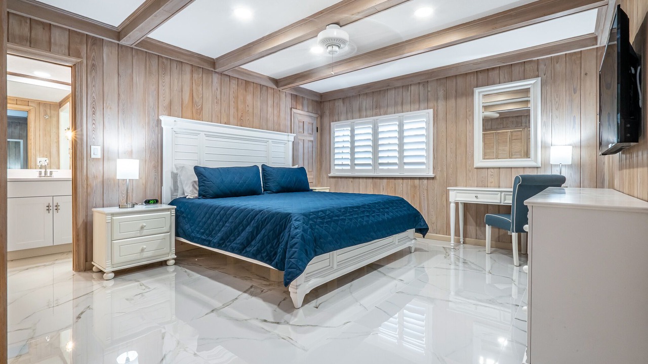 Photo of Bedroom in Lighthouse Point