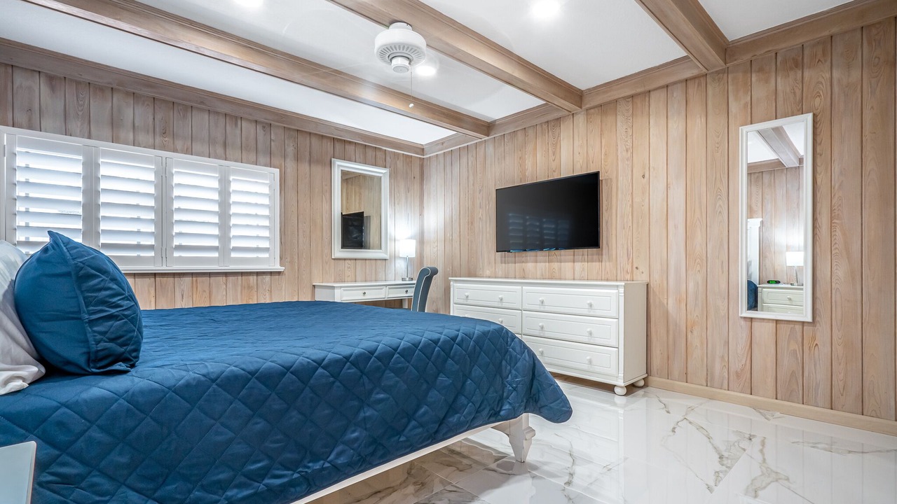 Photo of Bedroom in Lighthouse Point