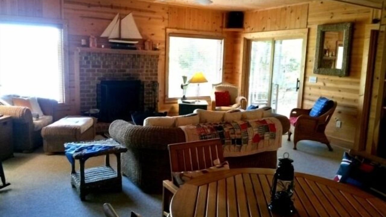 Photo of Livingroom in Smith Mountain Lake