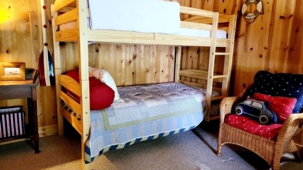 Photo of Bedroom in Smith Mountain Lake