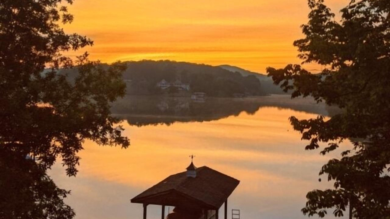Photo of Others in Smith Mountain Lake