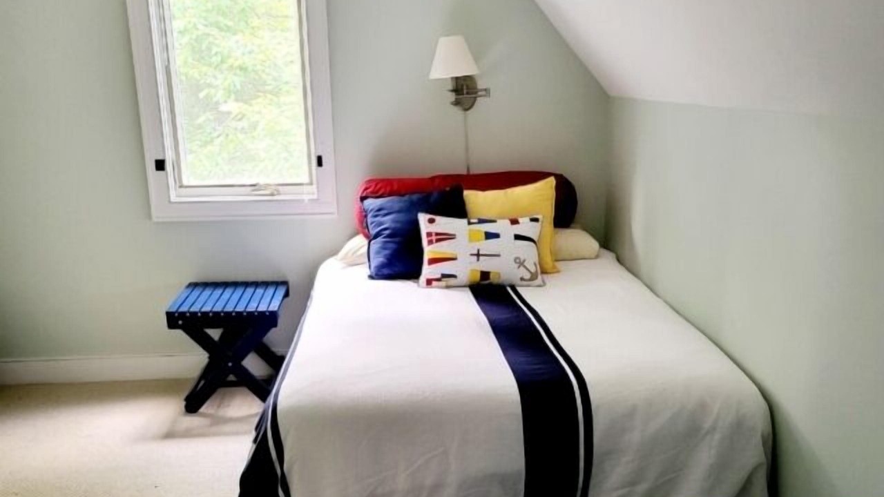 Photo of Bedroom in Smith Mountain Lake