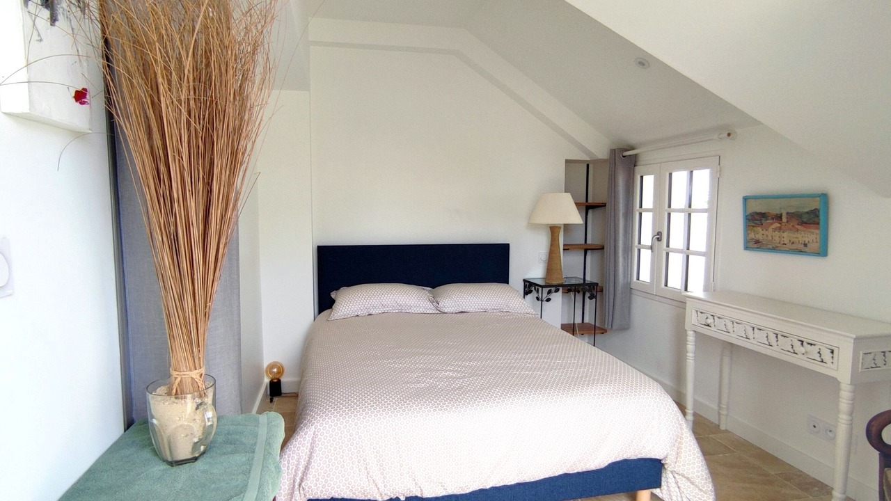 Photo of Bedroom in Cote de Granit Rose