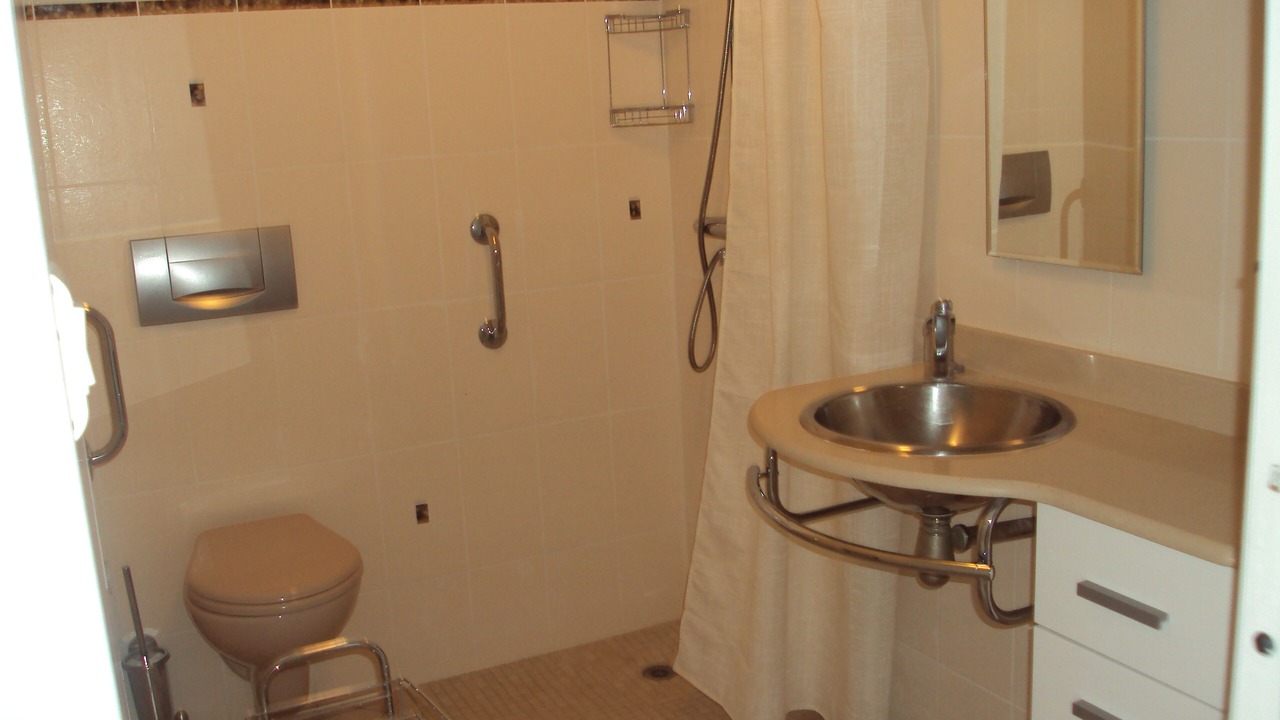 Photo of Bathroom in Lantic