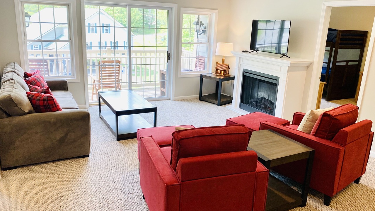 Photo of Livingroom in Hancock