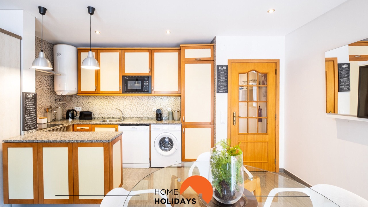 Photo of Kitchen in Oura