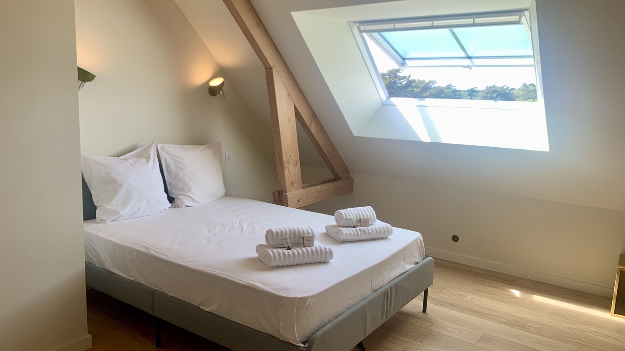 Photo of Bedroom in Larmor-Baden