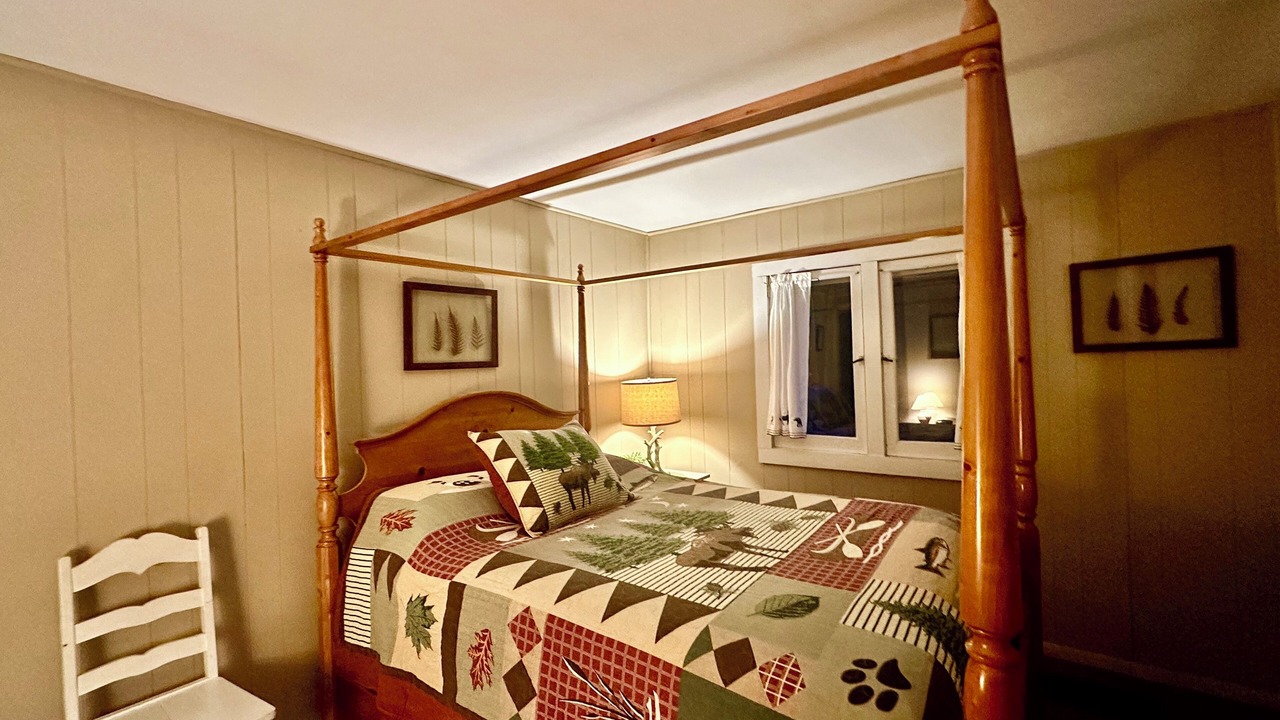 Photo of Bedroom in Old Forge