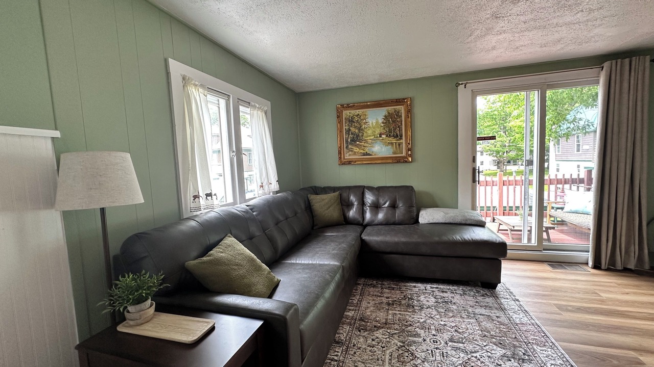 Photo of Livingroom in Old Forge