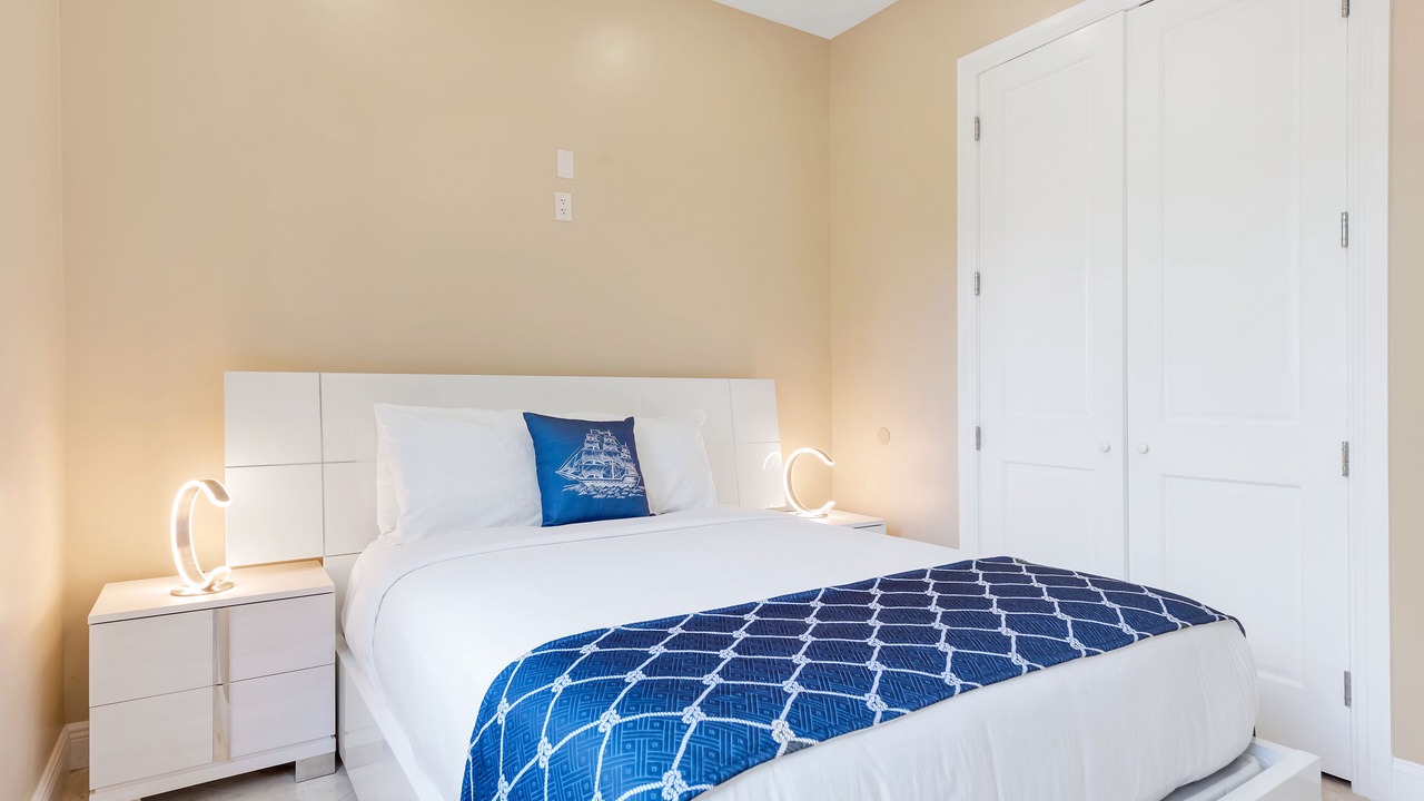 Photo of Bedroom in North Bay Village