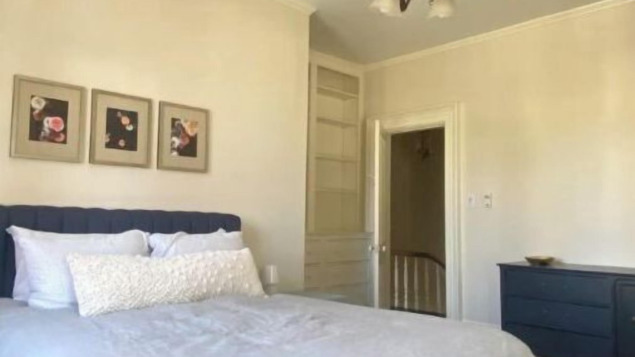Photo of Bedroom in Niles