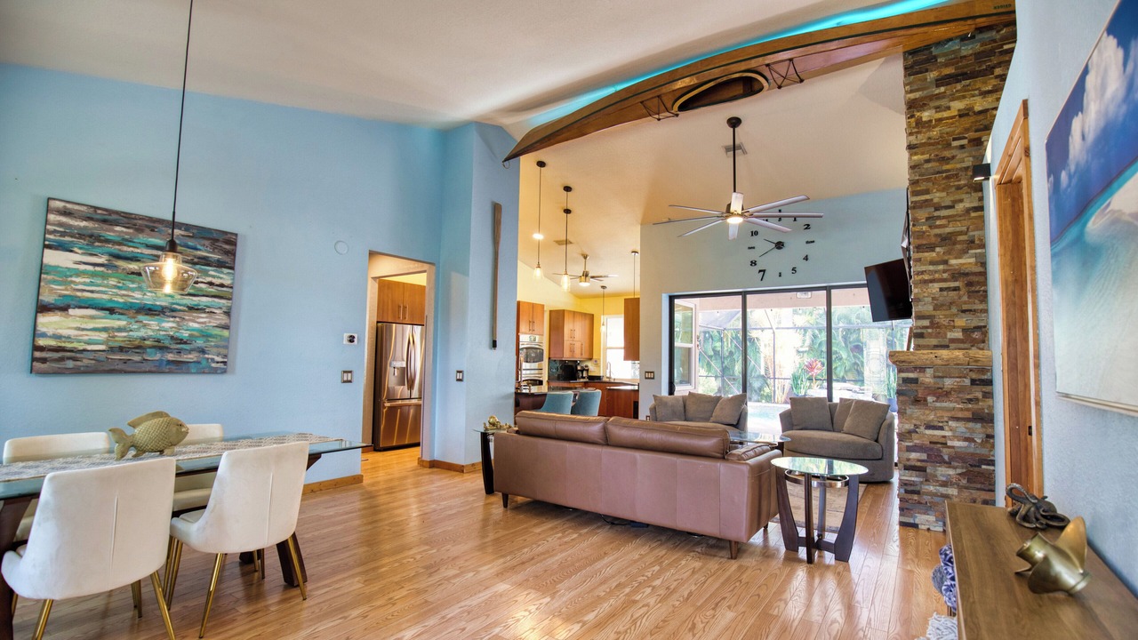 Photo of Livingroom in Laurel