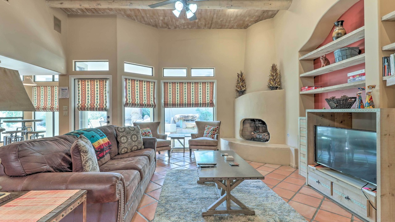 Photo of Livingroom in Dobson Ranch