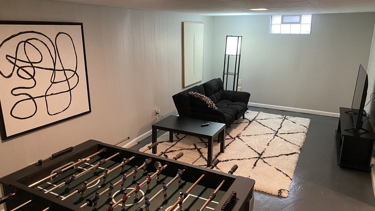 Photo of Bedroom in Speedway