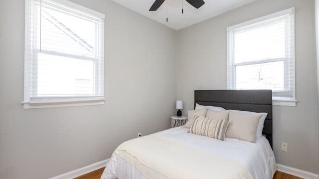 Photo of Bedroom in Speedway