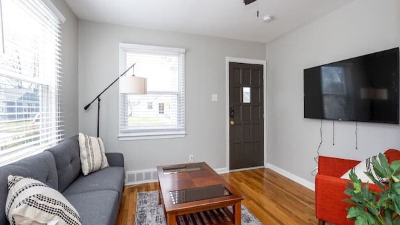 Photo of Livingroom in Speedway