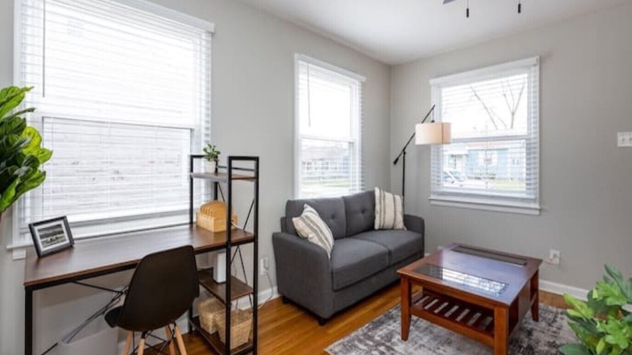 Photo of Livingroom in Speedway