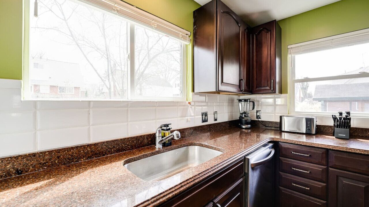 Photo of Kitchen in Seminary Hill