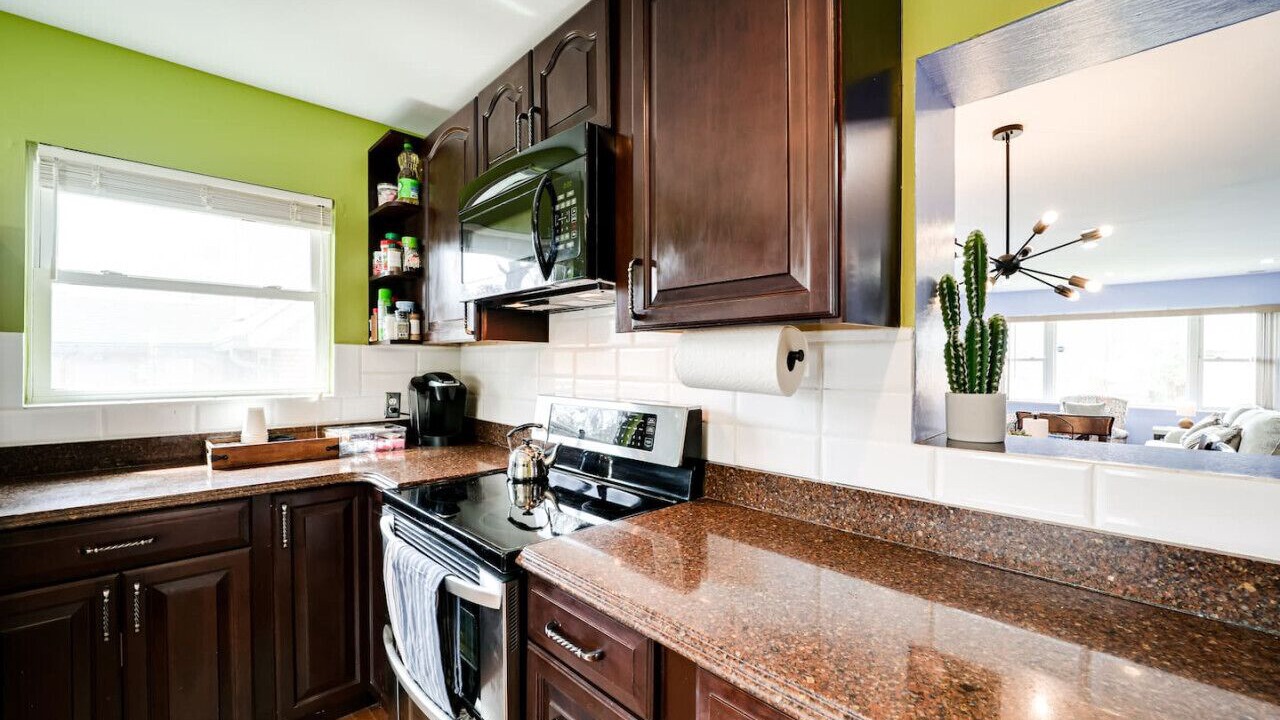 Photo of Kitchen in Seminary Hill