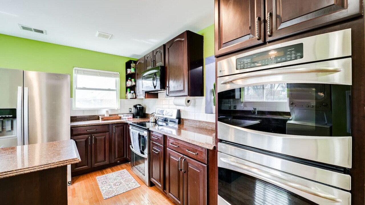 Photo of Kitchen in Seminary Hill