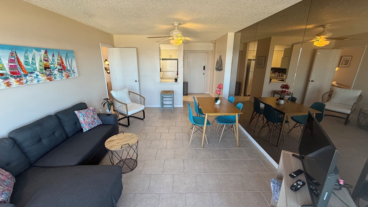 Photo of Livingroom in Dam Neck