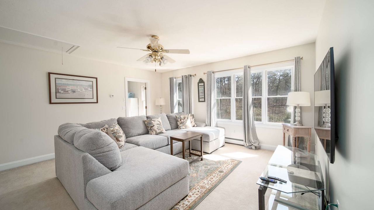 Photo of Livingroom in Plymouth