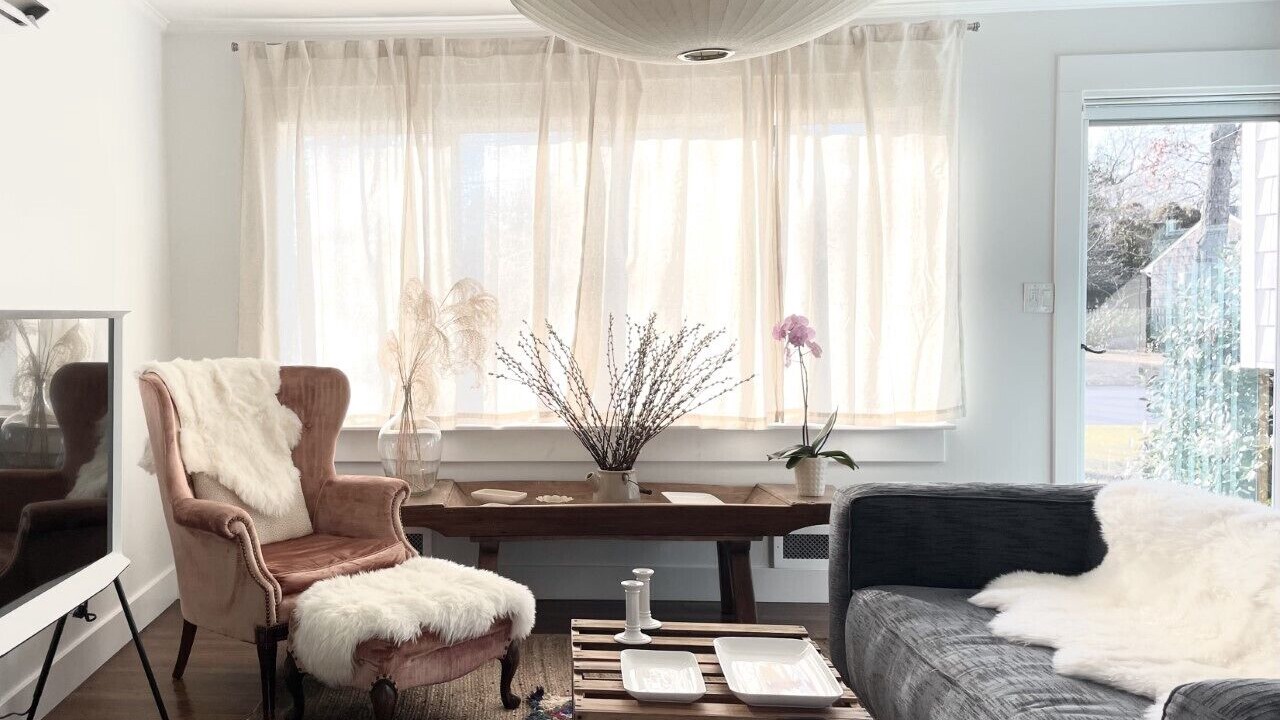 Photo of Livingroom in Bellport