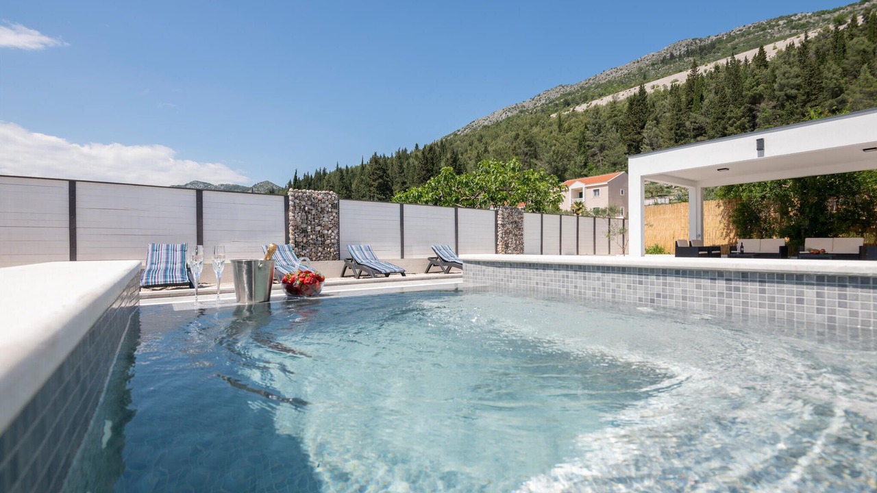 Photo of Outdoor in Veliki Prolog