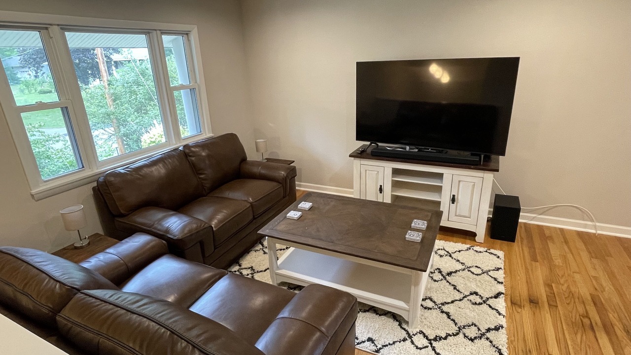 Photo of Livingroom in Geyser Crest