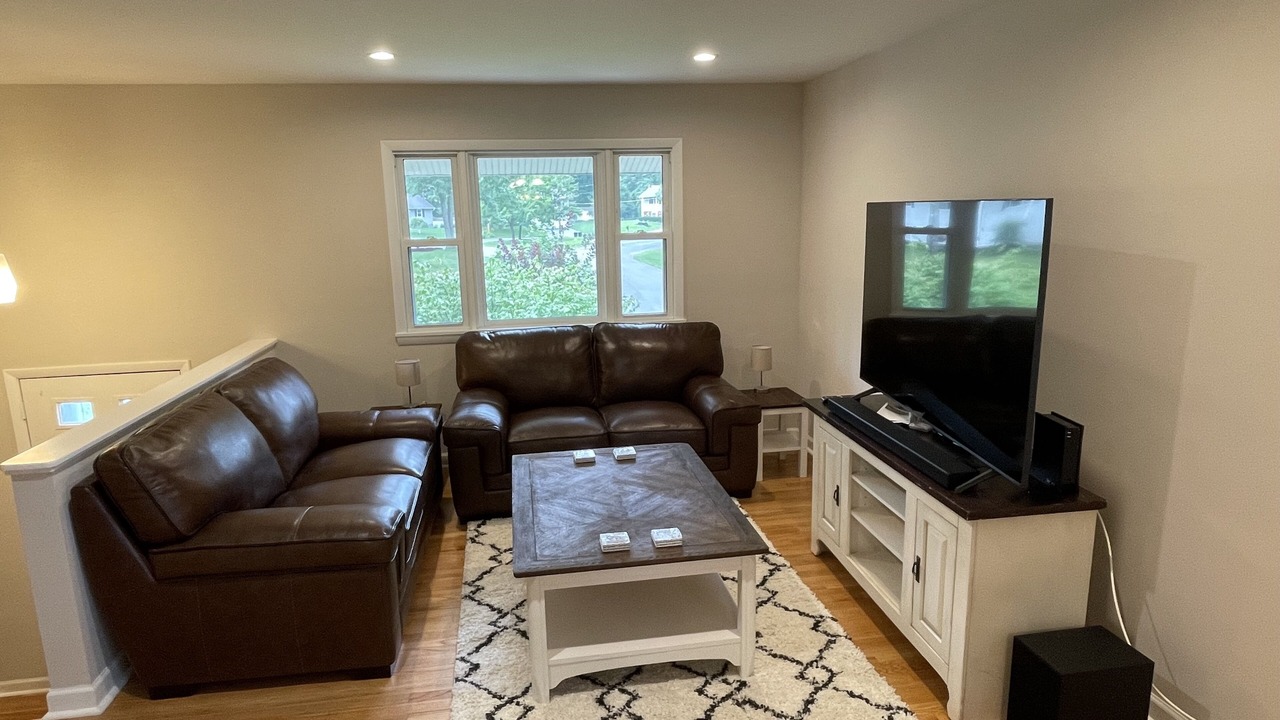Photo of Livingroom in Geyser Crest