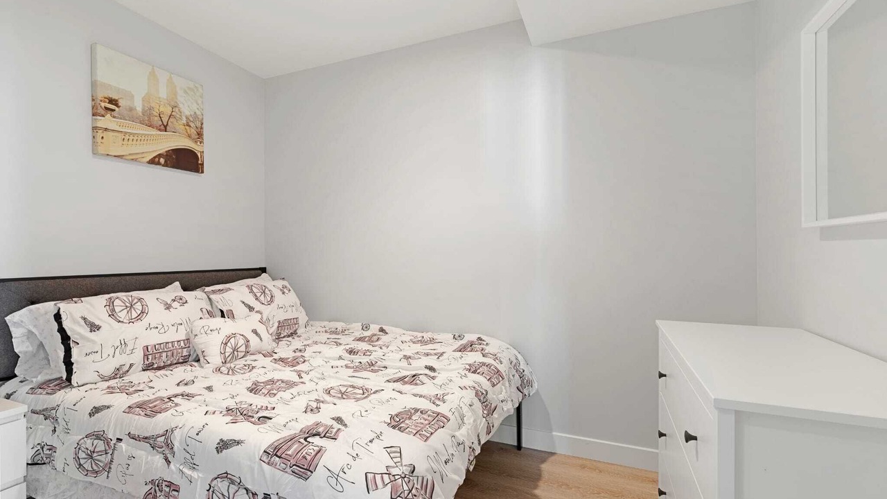 Photo of Bedroom in Assembly Square