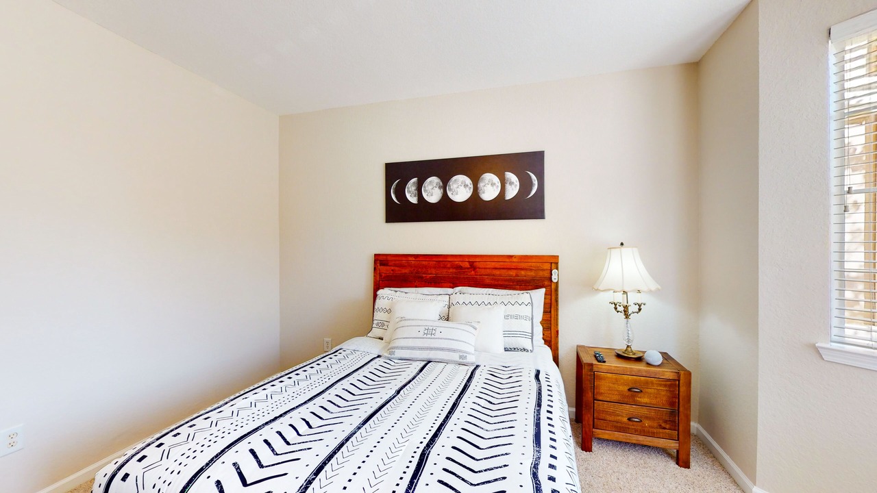 Photo of Bedroom in Loughman