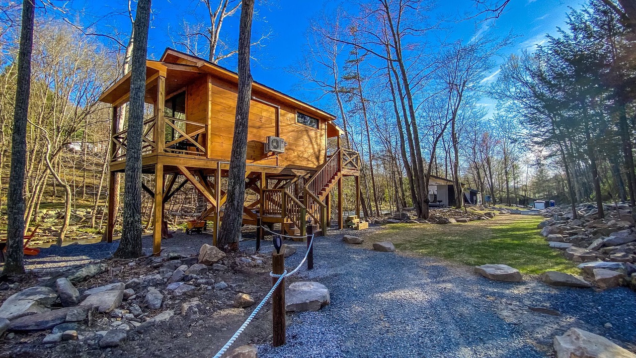 Photo of Outdoor in Goldbond