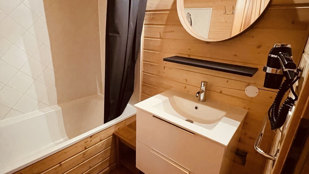 Photo of Bathroom in Le Devoluy