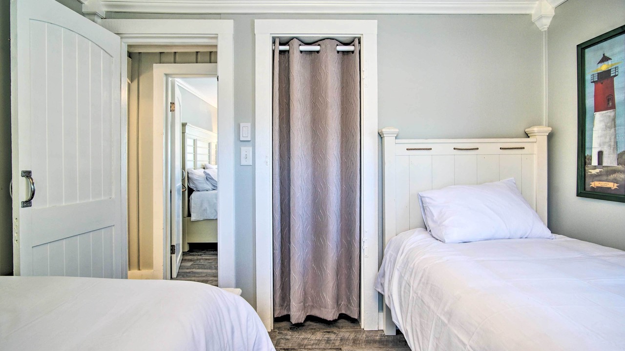 Photo of Bedroom in Wareham Center