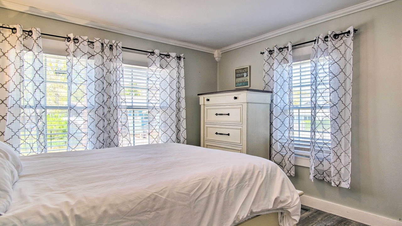 Photo of Bedroom in Wareham Center