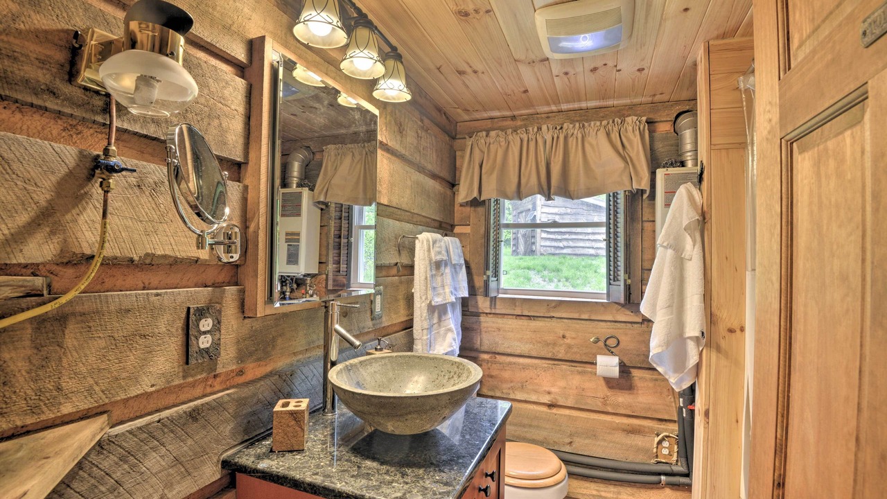 Photo of Bathroom in Bernhards Bay