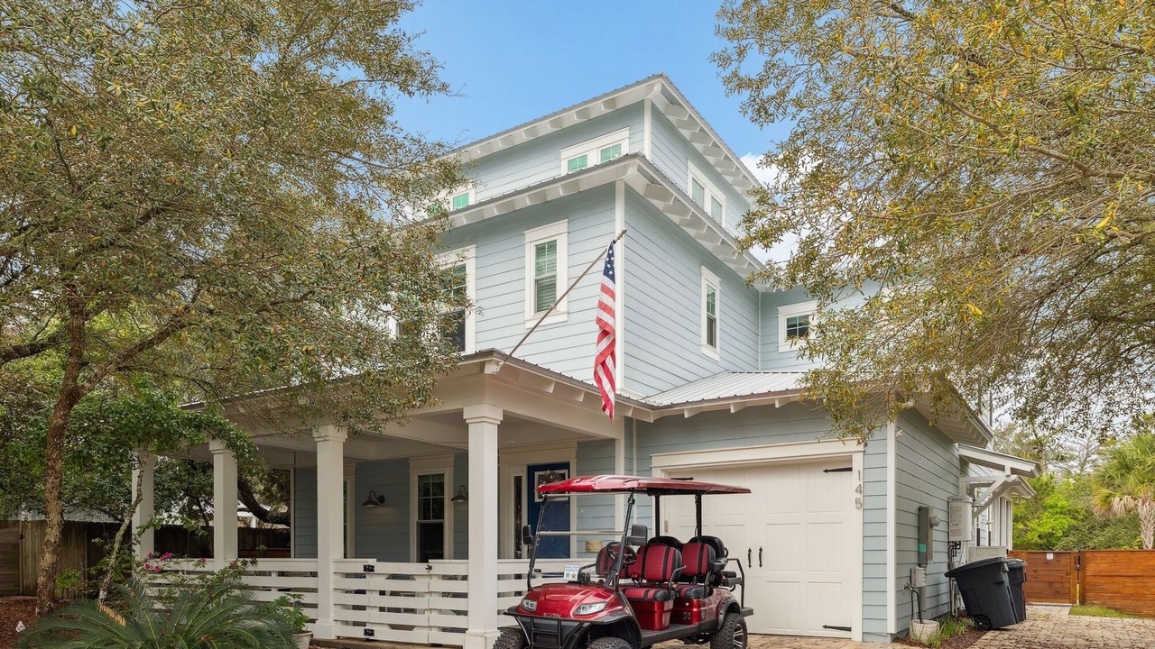 Photo of Outdoor in White's Gulfview