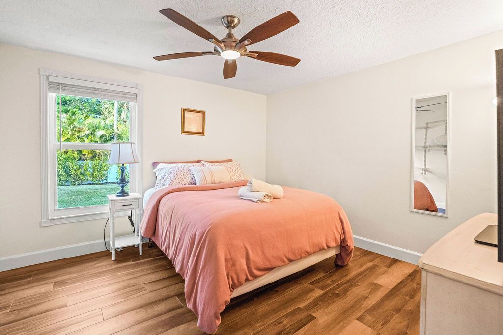 Photo of Bedroom in Jupiter Farms