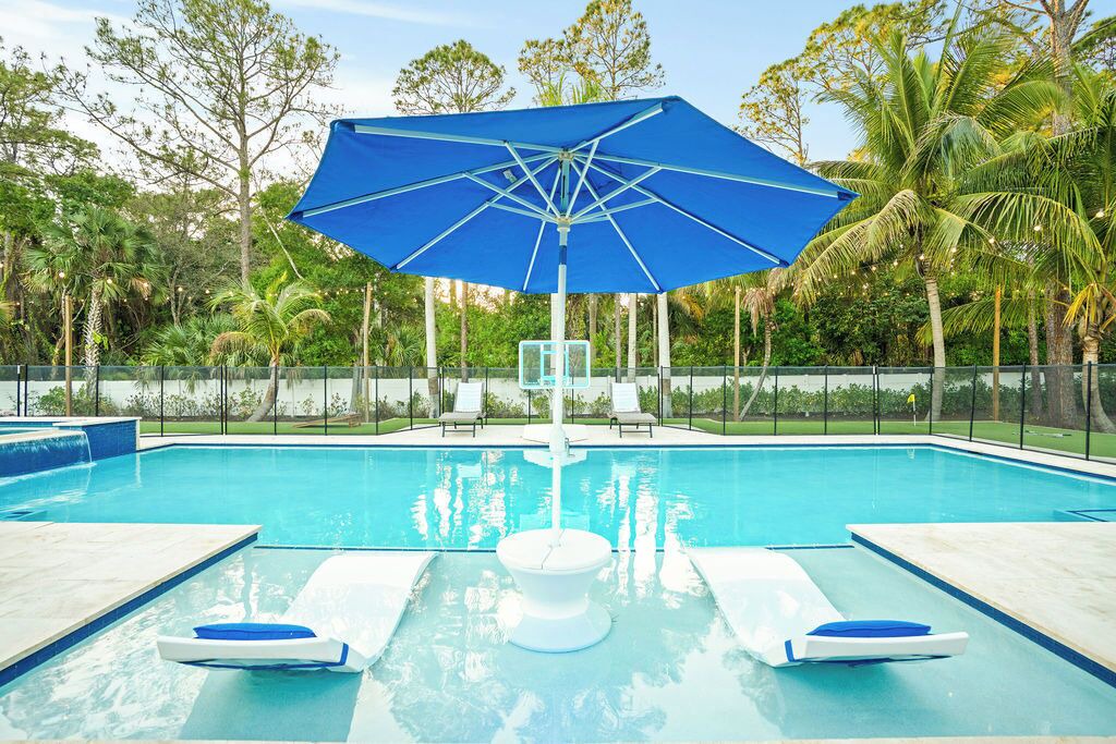 Photo of Outdoor in Jupiter Farms