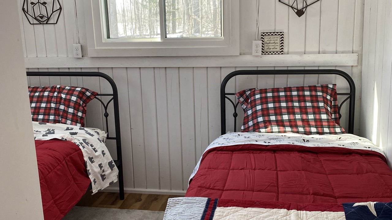 Photo of Bedroom in Lake