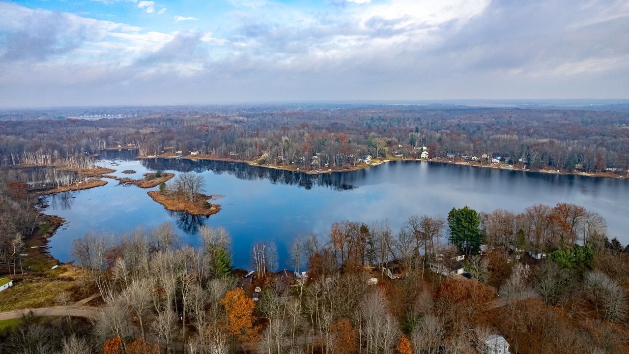 Photo of Outdoor in Lake