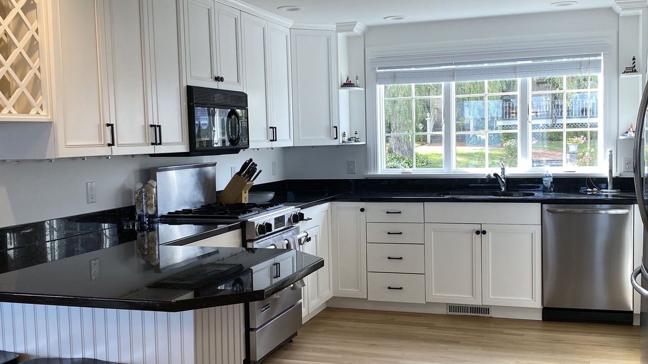 Photo of Kitchen in West Yarmouth